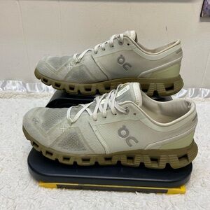 On cloud Cloud X 3 Sneakers Aloe/Hunter green waterproof women’s size 10.5